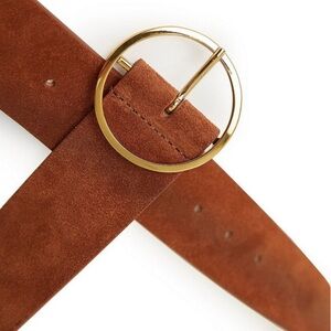 NWOT Molly Suede with Gold Buckle